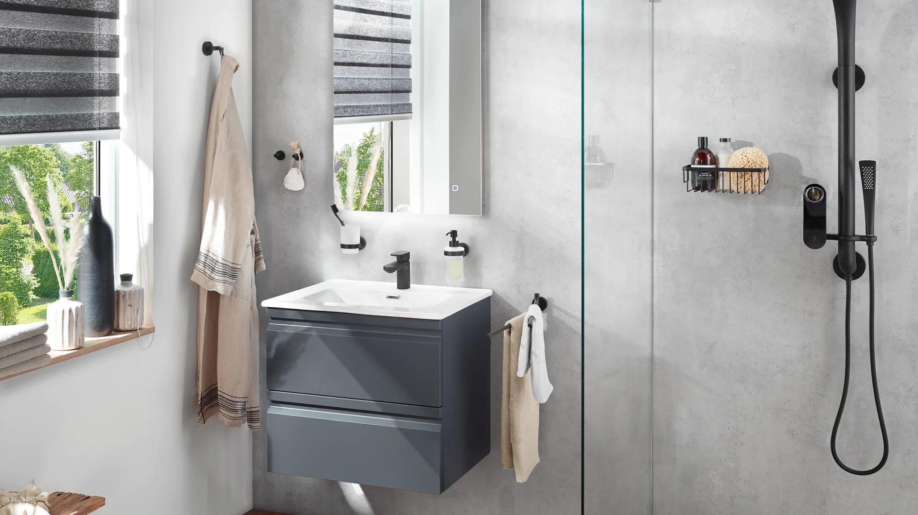 PRO 020 BLACK Großmilieu kleines Bad
